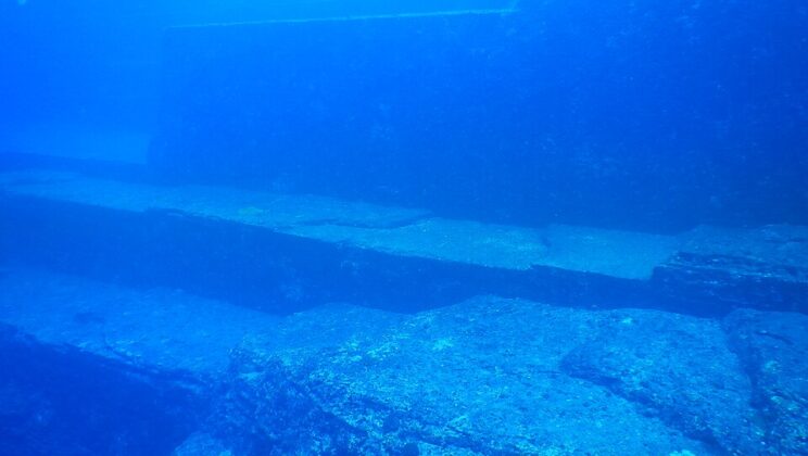 Yonaguni Monument: Man-Made Ruins or Natural Formation?