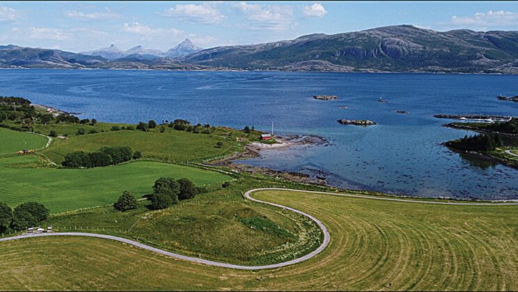 Herlaugshaugen’s buried ship was more than 20 meters long—and dates to around AD 700, decades before Norway’s earliest known Viking Age ship mounds